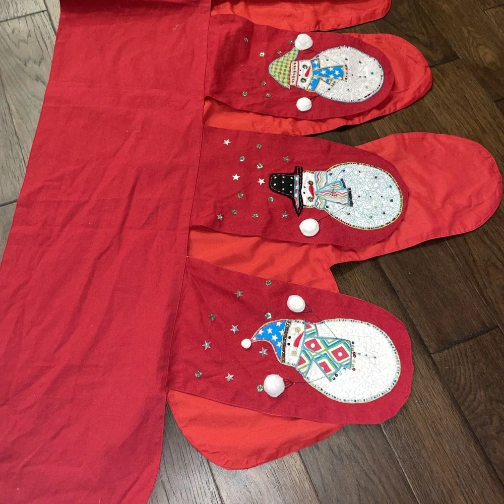 Pier 1 Imports‎ Christmas Presents Holiday Table Runner 84